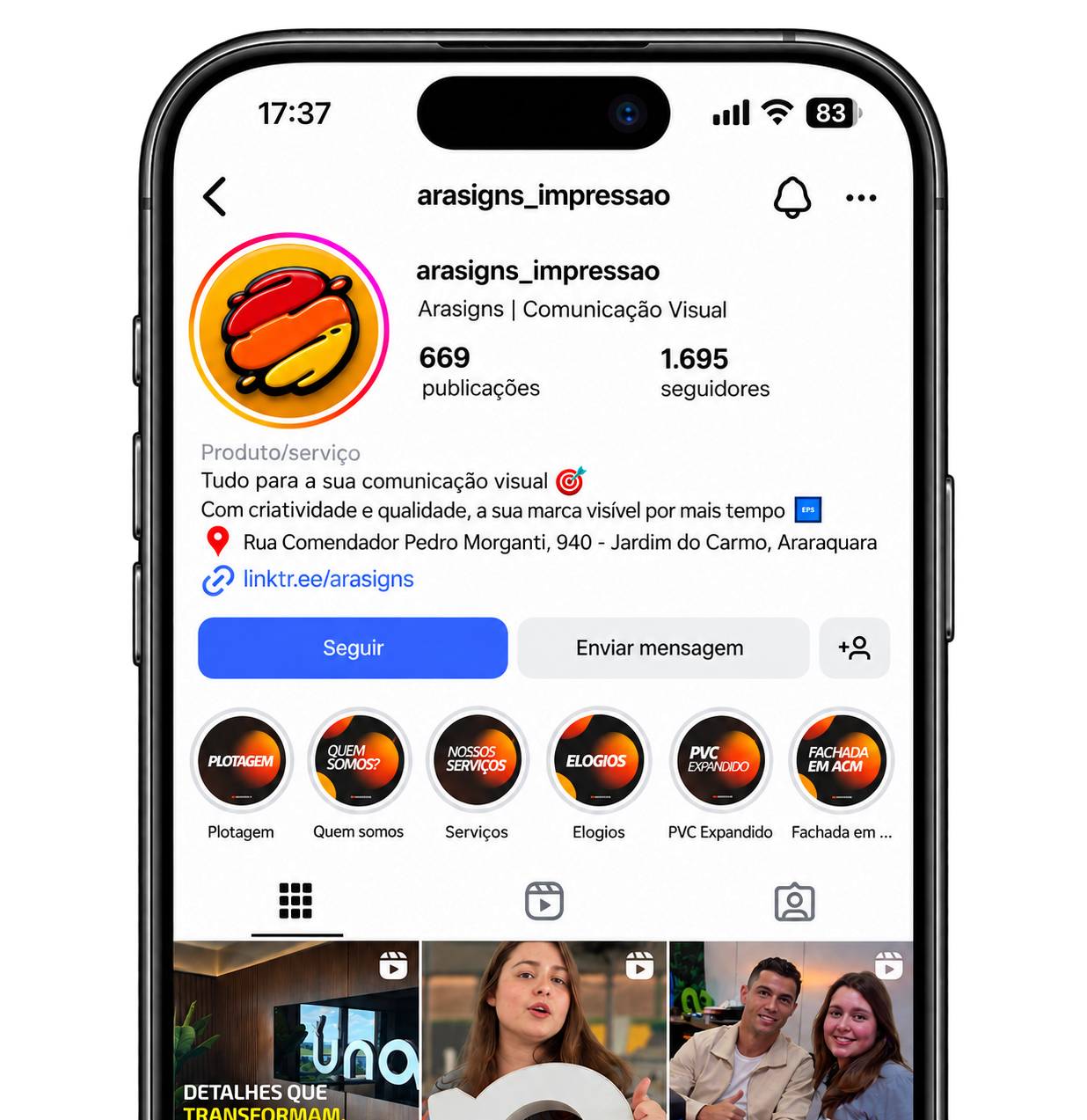 Perfil da Arasigns no Instagram exibido em um celular
